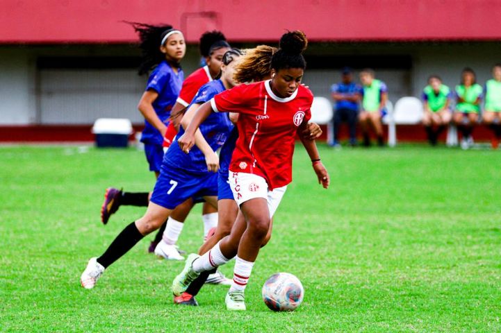 Sub-17 feminino conquistou a segunda colocação na Copa Rio, a melhor colocação da história da categoria do gênero. Foto: Arthur Lyrio / AFC