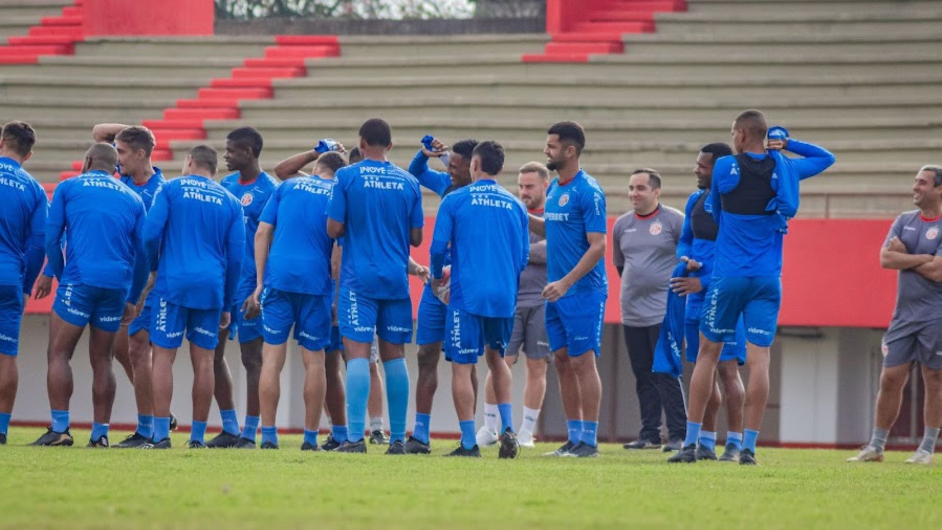 Treino no Giulite Coutinho. Foto: Wandré Silva/AFC