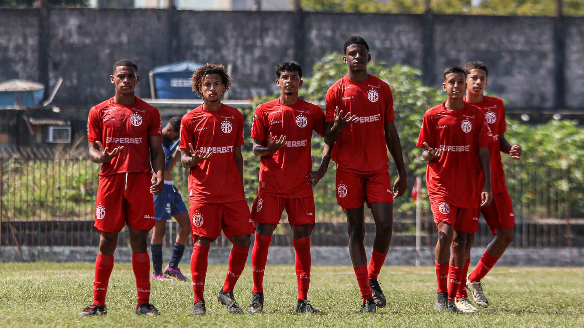 Sub-17 segue forte na zona de classificação para as quartas de final. Foto: João Carlos Gomes/AFC