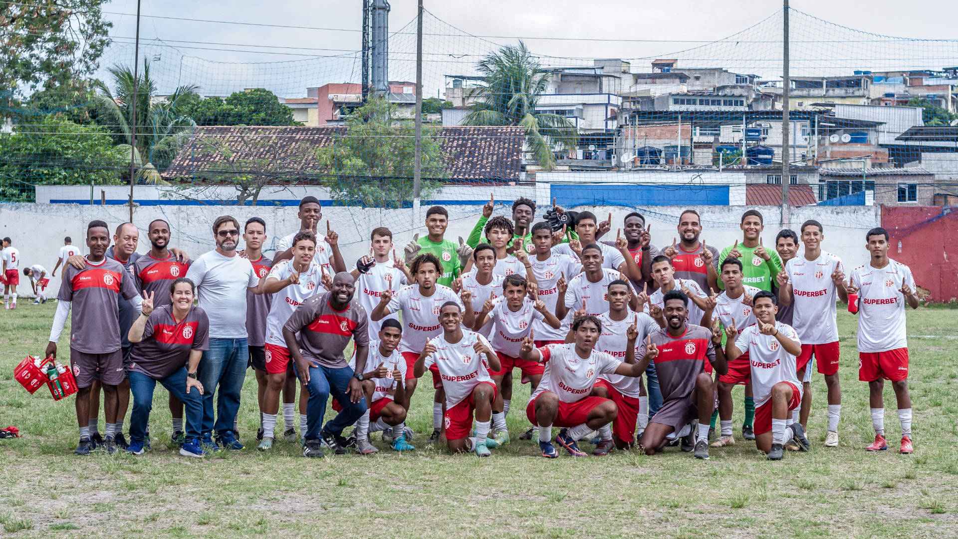 America sub-17 comemora conquista. Foto: Wandré Silva