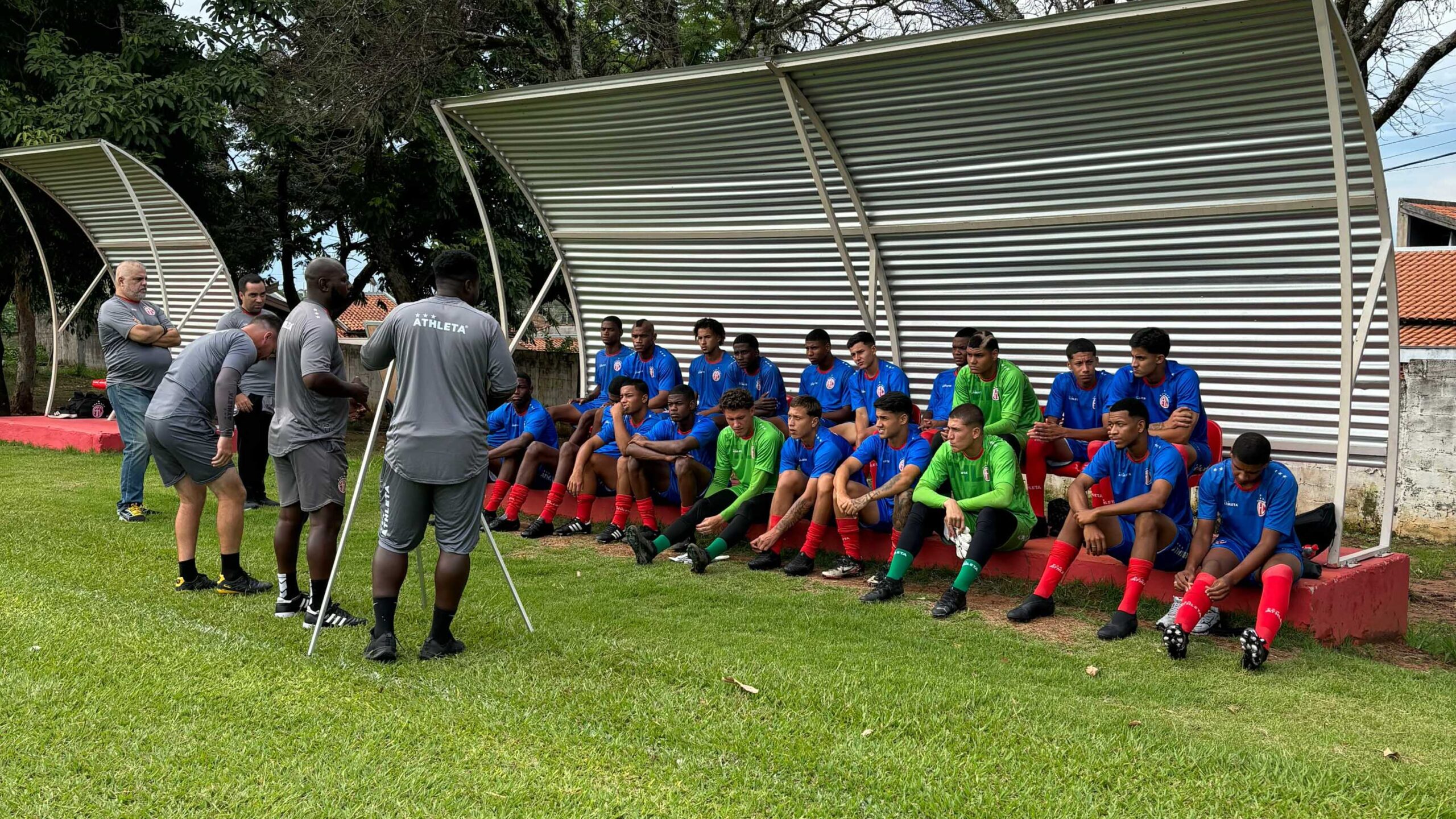 Equipe finalizou a preparação para a estreia em Mogi Mirim, na tarde desta sexta-feira (3). Foto: Divulgação