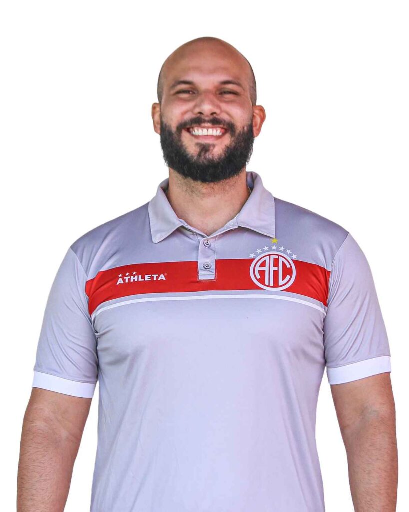 Breno Araújo - Preparador Físico