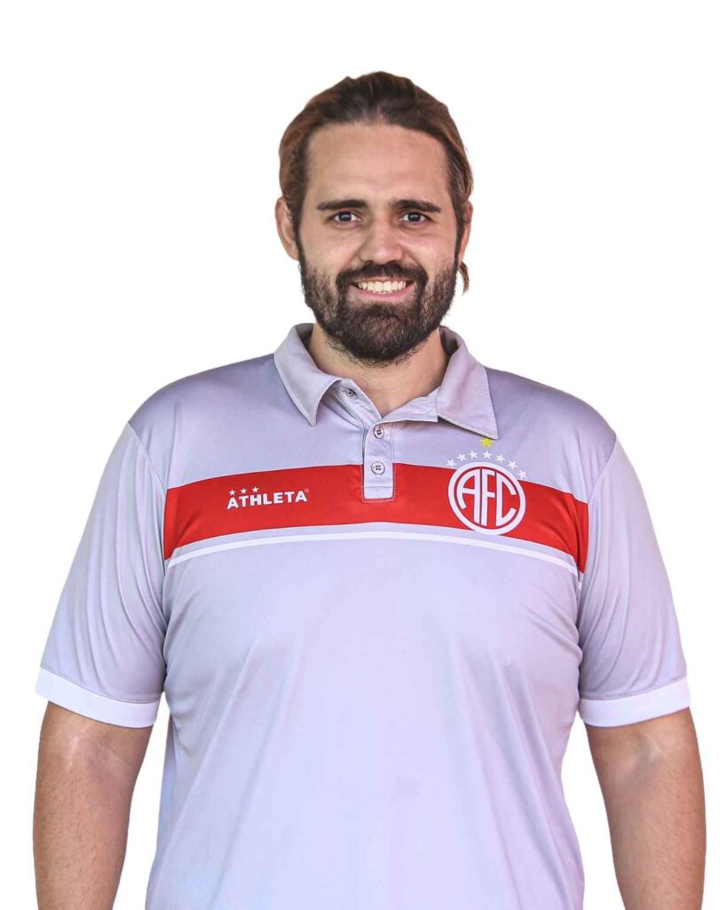 Matheus Schnell -Analista de Desempenho